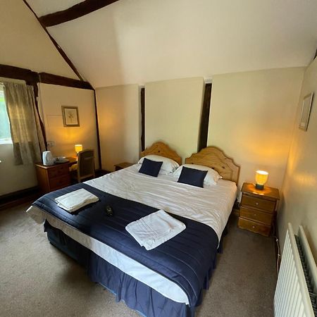 Halfway House Inn & Cottages Bridgnorth Exterior foto
